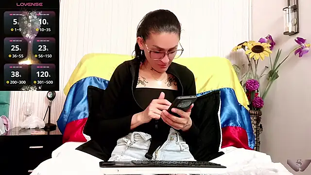 anastaciafire25 online show from November 2025 07:06:01 PM