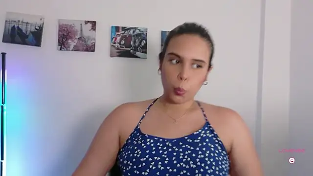 Snapshot of SamanthaLara chatting on June 2026 10:56:02 PM SamanthaLara online show from June 2026 10:56:02 PM