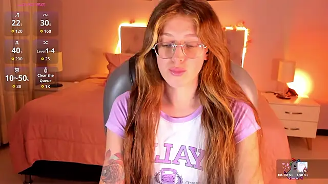 Emily Warren  online show from March 2026 08:02:02 PM