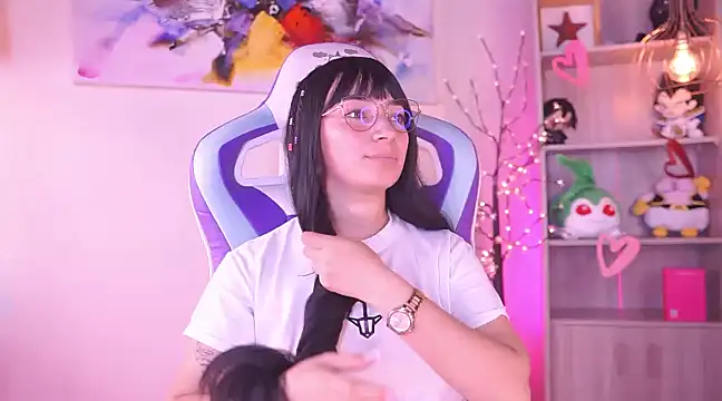 issa monterrey online show from March 2025 02:21:02 PM