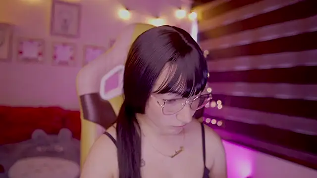 issa monterrey online show from March 2025 06:31:01 PM