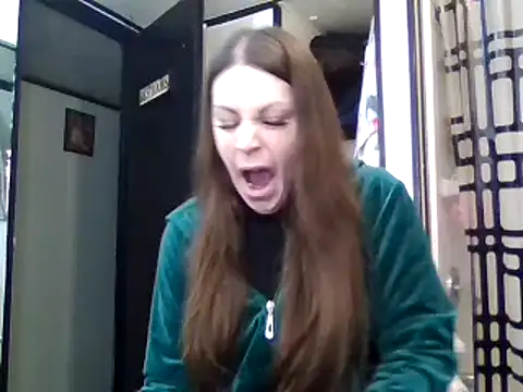 mrstoxox4594 online show from March 2025 12:05:02 PM