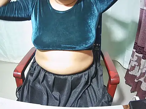 Snapshot of Megha-34 chatting on December 2025 06:37:02 PM Megha-34 online show from December 2025 06:37:02 PM