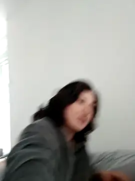 MiaM00 online show from March 2025 05:02:02 PM