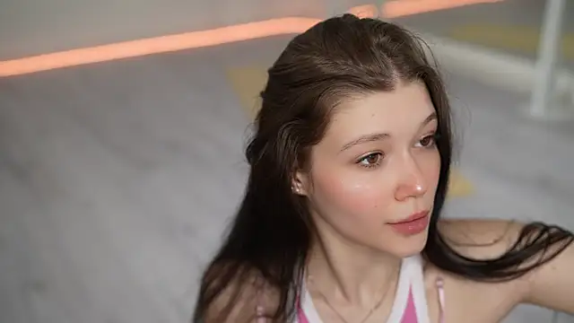 Snapshot of Kelly_Ember chatting on March 2025 08:55:01 AM Kelly Ember online show from March 2025 08:55:01 AM