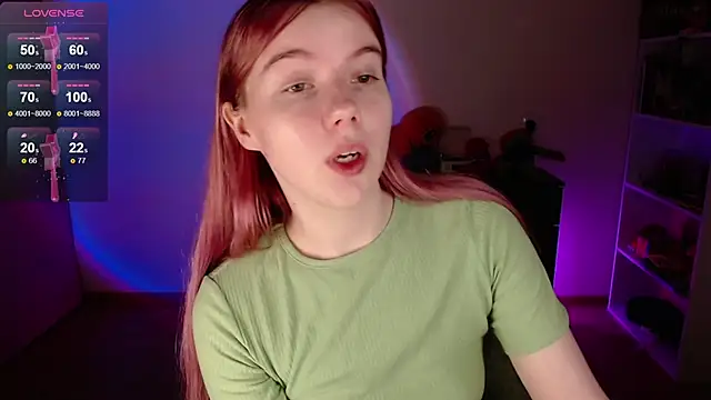 Strawberry juli online show from November 2025 07:19:02 AM