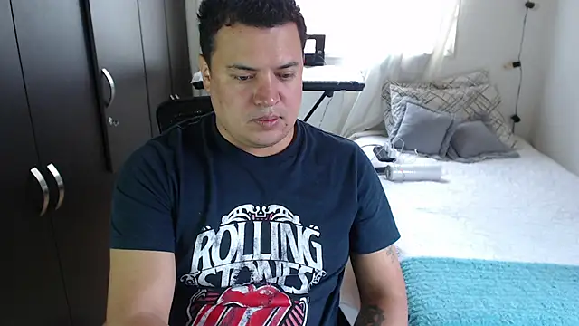 Snapshot of _Aragon__ chatting on March 2025 01:29:02 PM Aragon online show from March 2025 01:29:02 PM