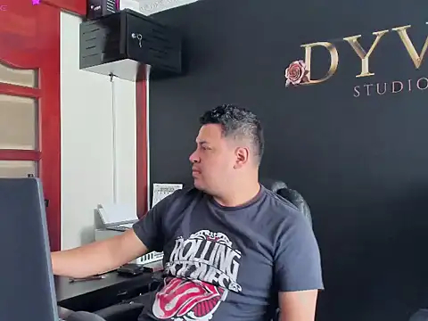 Snapshot of _Aragon__ chatting on February 2026 04:22:02 PM Aragon online show from February 2026 04:22:02 PM