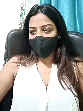 Snapshot of CRAZY__BITE chatting on February 2026 09:51:02 PM CRAZY BITE online show from February 2026 09:51:02 PM