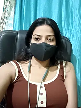 Snapshot of CRAZY__BITE chatting on February 2026 07:43:01 PM CRAZY BITE online show from February 2026 07:43:01 PM