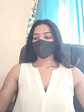 Snapshot of CRAZY__BITE chatting on February 2026 09:52:01 AM CRAZY BITE online show from February 2026 09:52:01 AM