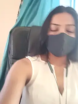 Snapshot of CRAZY__BITE chatting on February 2026 11:08:01 AM CRAZY BITE online show from February 2026 11:08:01 AM