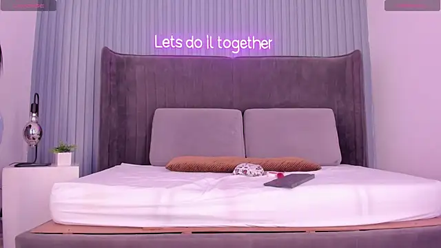 Snapshot of Haily_b chatting on March 2025 08:11:02 PM Haily b online show from March 2025 08:11:02 PM