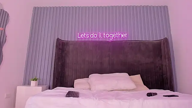 Snapshot of Haily_b chatting on March 2025 07:48:02 PM Haily b online show from March 2025 07:48:02 PM