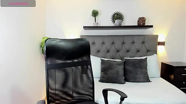 dulce victoriaa  online show from March 2025 07:12:01 PM