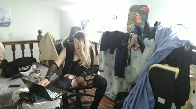 emmex671 online show from February 2025 06:35:01 AM