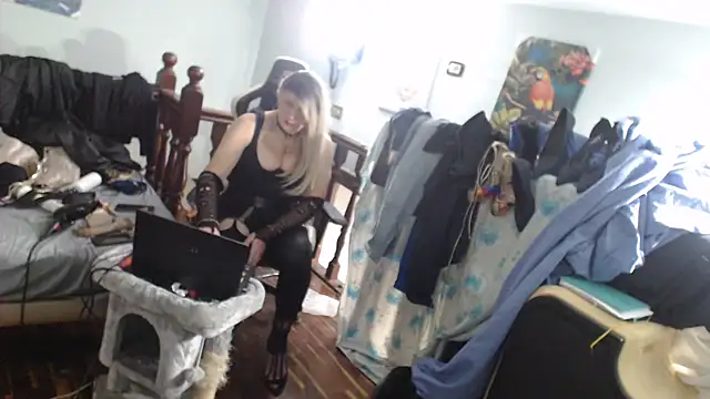 emmex671 online show from February 2025 12:40:01 PM