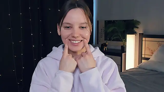 EdinaCordner online show from March 2025 11:07:02 AM