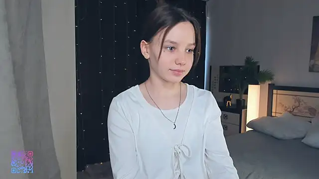 EdinaCordner online show from March 2025 07:03:01 AM