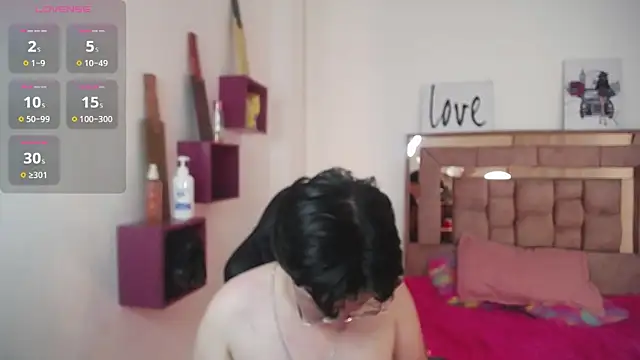 safyka online show from October 2025 02:19:01 AM