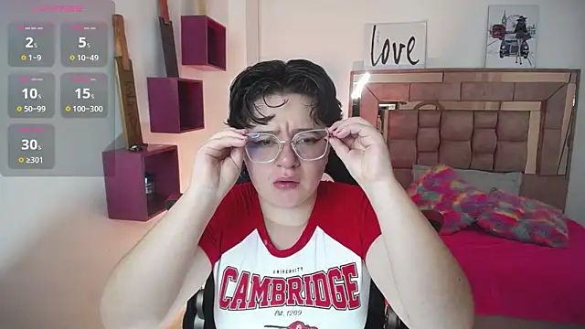 safyka online show from October 2025 01:41:02 AM