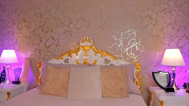 ScarlettWallace online show from October 2025 08:39:02 PM