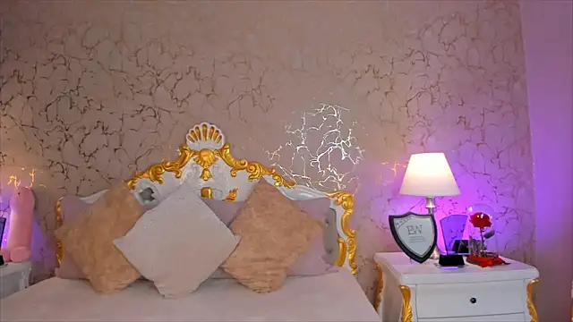 ScarlettWallace online show from October 2025 10:23:02 PM