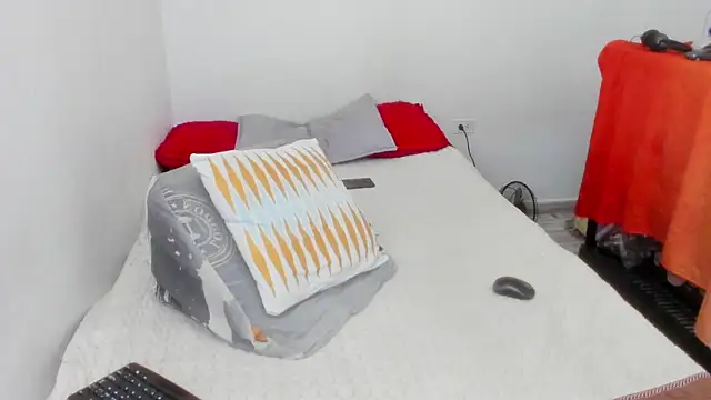 damian c12 online show from March 2025 11:31:02 PM