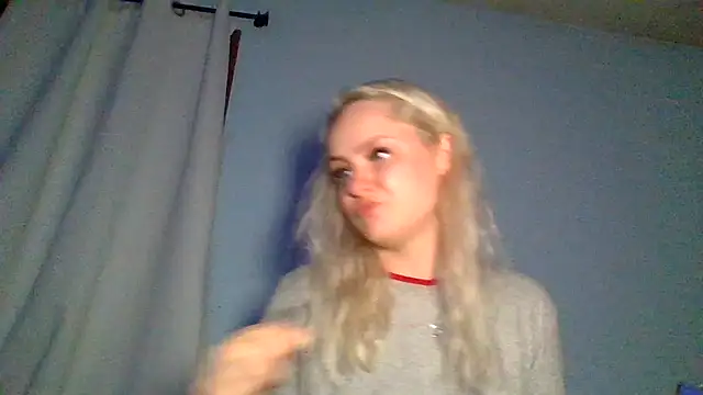 sluttypumpkin online show from July 2026 06:39:02 AM