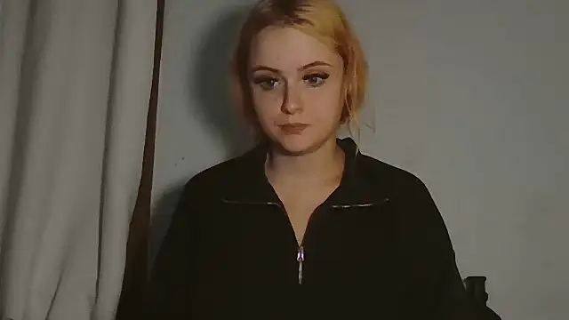 sluttypumpkin online show from July 2026 07:18:02 AM