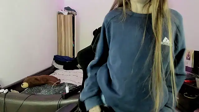 bekkawell online show from October 2025 02:06:01 PM