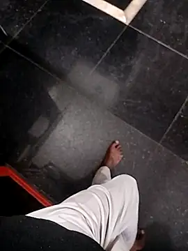 BlackDog  69 online show from November 2025 01:08:01 AM