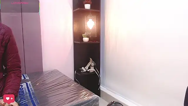 Bonniie 22 online show from March 2025 07:49:02 PM