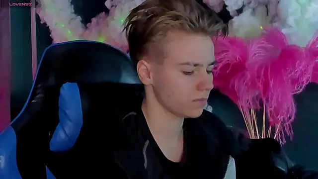 Jean Wilsons online show from April 2026 11:14:02 AM