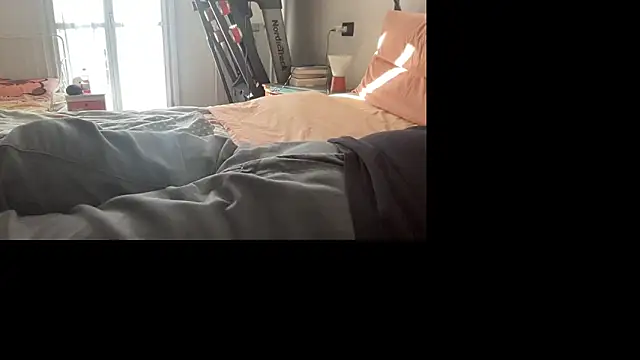 littletoy64 online show from March 2026 07:56:01 AM