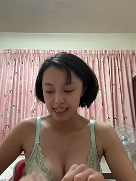 ladypaggy online show from February 2026 03:46:02 PM