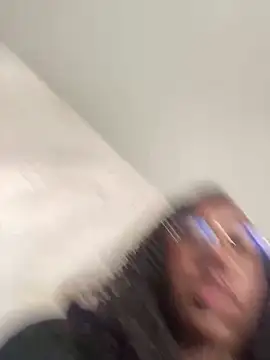 Snapshot of Qeen_blackk chatting on September 2025 06:08:02 PM Qeen blackk online show from September 2025 06:08:02 PM