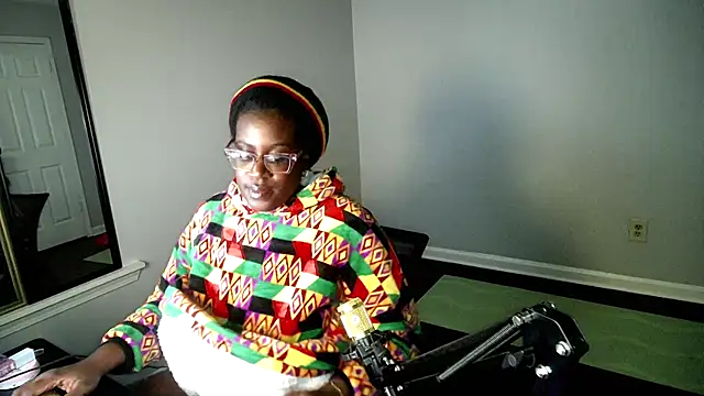 lovelyenigma365 online show from February 2026 11:52:01 PM