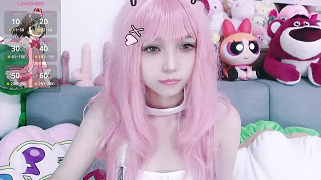 chenenna7 online show from October 2025 02:03:02 PM