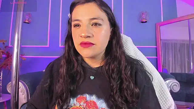 TaraTaylorr online show from September 2025 02:27:01 AM