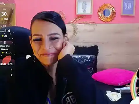 Snapshot of yessila_parker chatting on March 2025 08:45:01 AM yessila parker online show from March 2025 08:45:01 AM