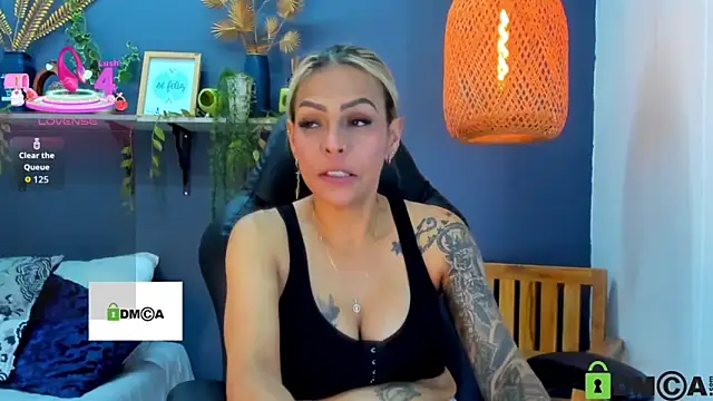 Snapshot of yessila_parker chatting on November 2025 02:47:02 AM yessila parker online show from November 2025 02:47:02 AM