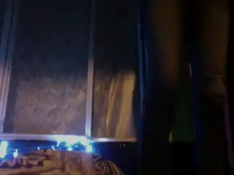 Ladyzee25 online show from February 2026 11:38:01 PM