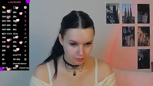 Miss Vic online show from March 2025 06:47:01 PM