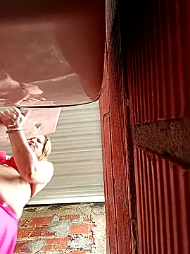 Sexy-Woman-Mature online show from October 2025 01:34:01 PM