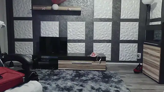 SweetSeraphine online show from November 2025 07:03:01 AM