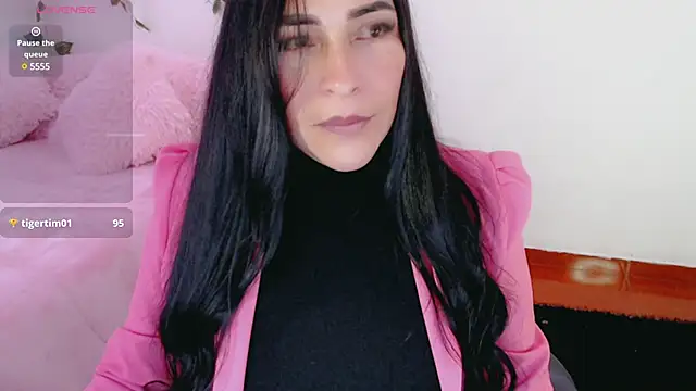 luna lgomez  online show from March 2025 12:22:01 PM