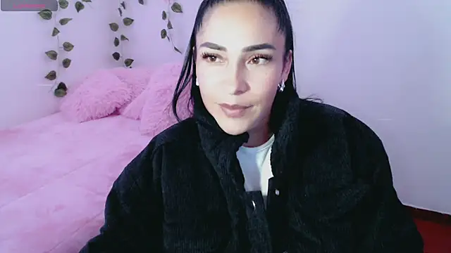 luna lgomez  online show from March 2025 02:08:02 PM