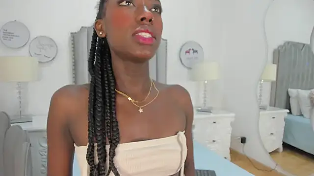 SamantaMarquez online show from October 2025 08:27:02 PM