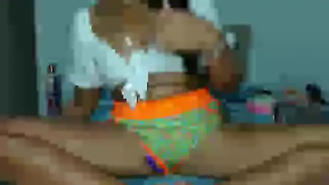 Snapshot of FresitaSquirt24 chatting on March 2025 01:54:01 AM FresitaSquirt24 online show from March 2025 01:54:01 AM